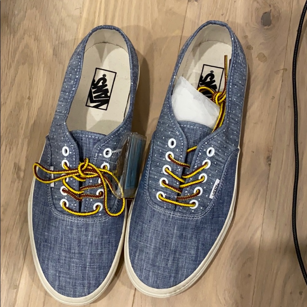 Men’s denim vans new with tags never worn